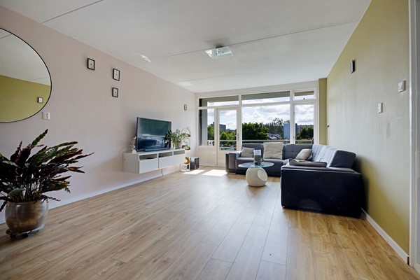 Medium property photo - Plutostraat 80, 2402 XE Alphen aan den Rijn